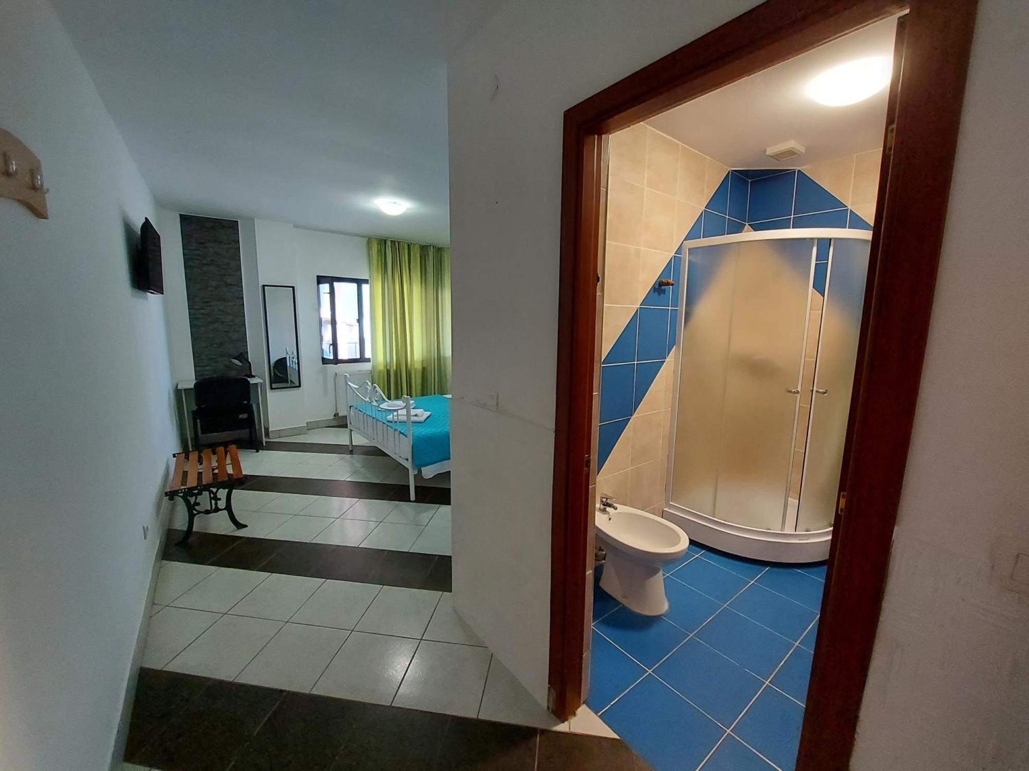 Casa Geppo - Camere De Inchiriat Єшелніца Номер фото